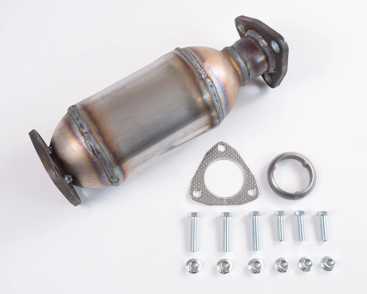 AU8003 Catalytic converter