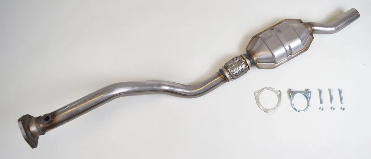 AU8028 Catalytic converter