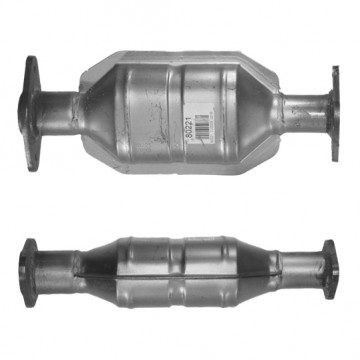 Year: 1998    MB957300  Catalytic Converter